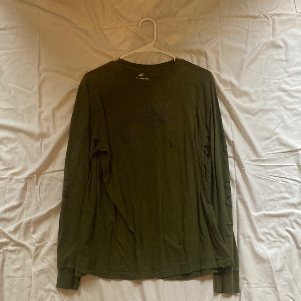 Nike Men's Olive Long Sleeve Tee